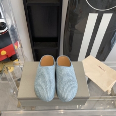 Other Slippers
